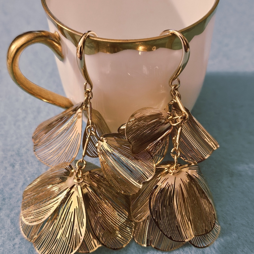 ASOS Design Goldtone Filigree Floral Wire Petal Tiered Dimentional Drop Earrings